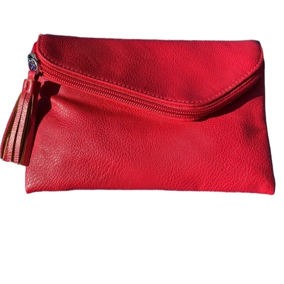 Selena Gomez Dream Out Loud By Selena Gomez Red Clutch - Picture 9 of 10